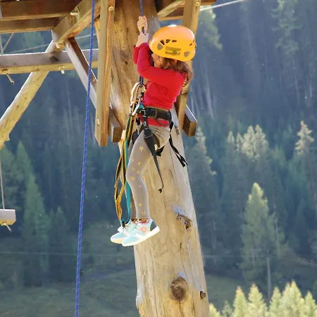 Beautiful And Very Luxurious In Walking And Skiing Area Innerkrems