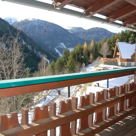 Beautiful And Very Luxurious In Walking And Skiing Area Chalet