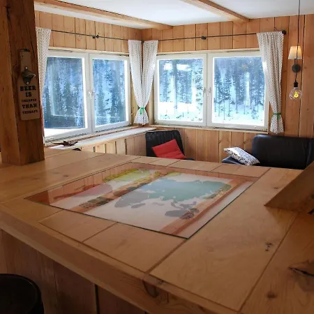 Beautiful And Very Luxurious In Walking And Skiing Area Alpesi faház *