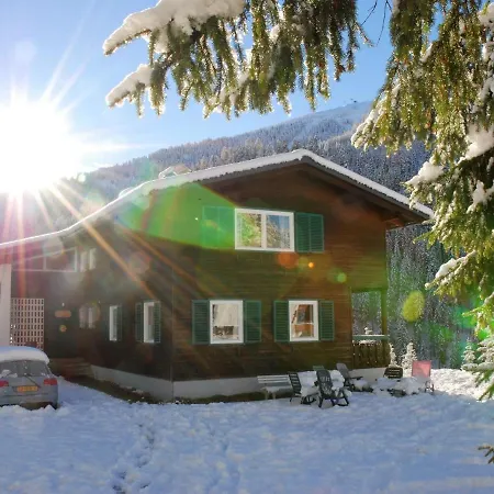 Beautiful And Very Luxurious In Walking And Skiing Area *