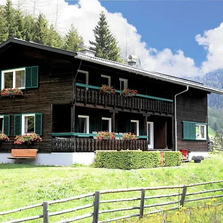 Beautiful And Very Luxurious In Walking And Skiing Area Chalet Innerkrems